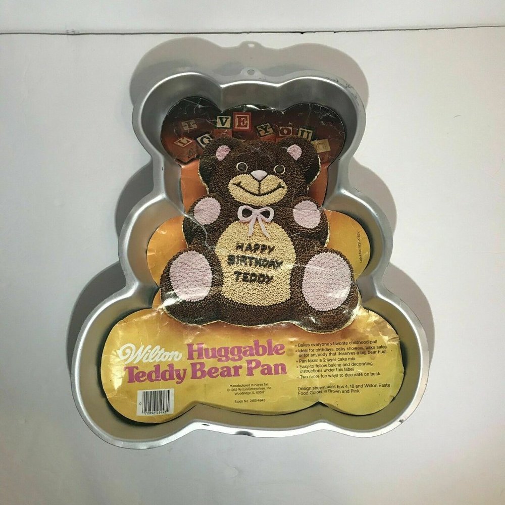 Wilton Huggable Teddy Bear Cake Pan (502-3754, 1982)